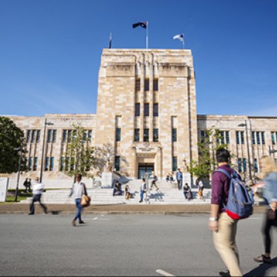 Students walking through a university campus 